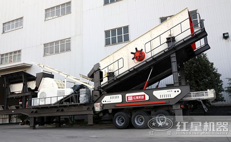 車載流動錘式破碎機(jī)多少錢？產(chǎn)量多高？