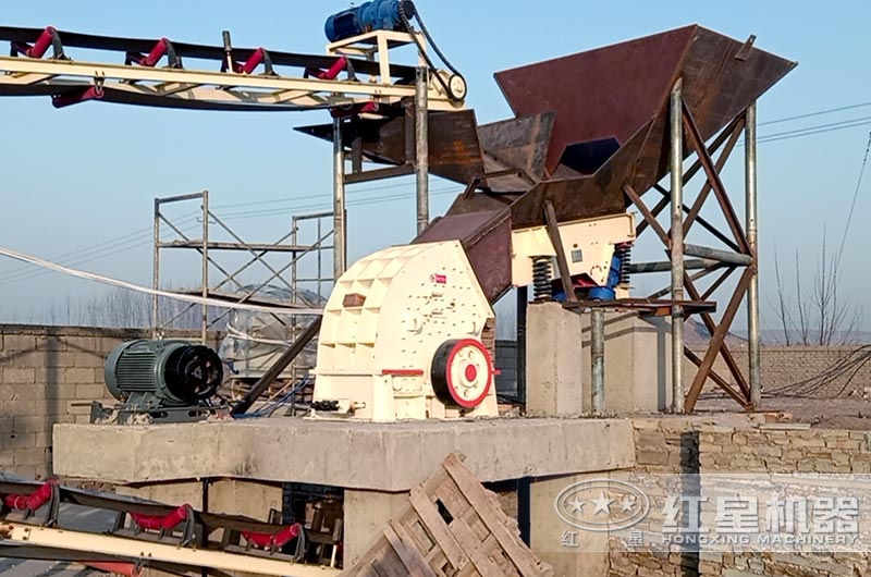 單臺(tái)煤炭錘式破碎機(jī)可破碎可制砂 單臺(tái)煤炭錘式破碎機(jī)可破碎可制砂