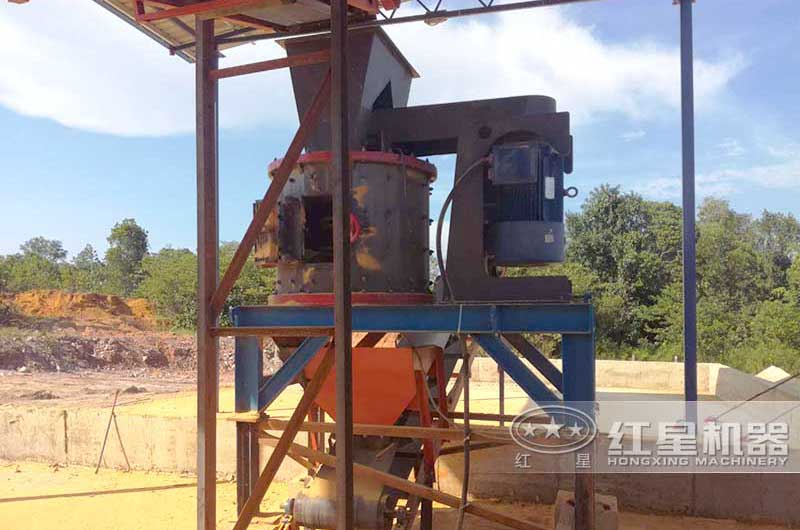 小型復(fù)合式制砂機 小型復(fù)合式制砂機